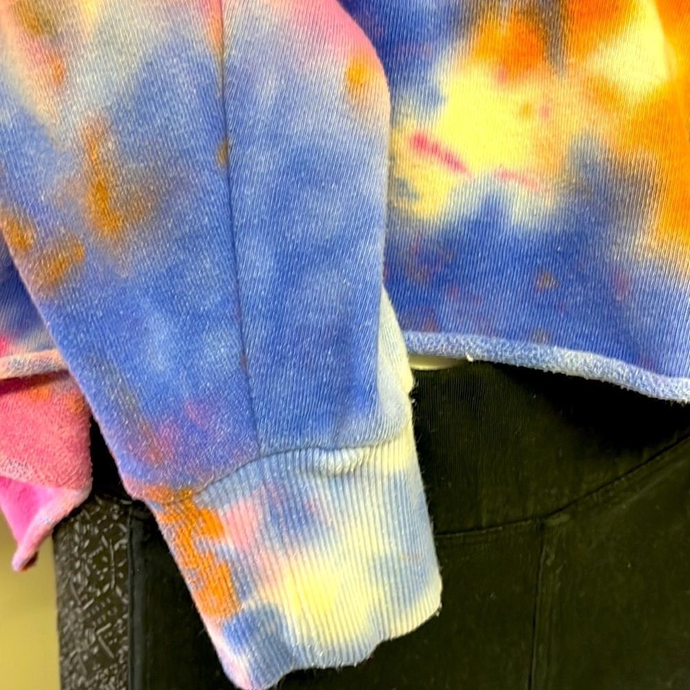 Wild Fable Bright and Comfy Tie Dye Crewneck Cropped Sweatshirt- XXL - Picture 3 of 8
